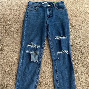 PACSUN DISTRESSED MOM JEAN